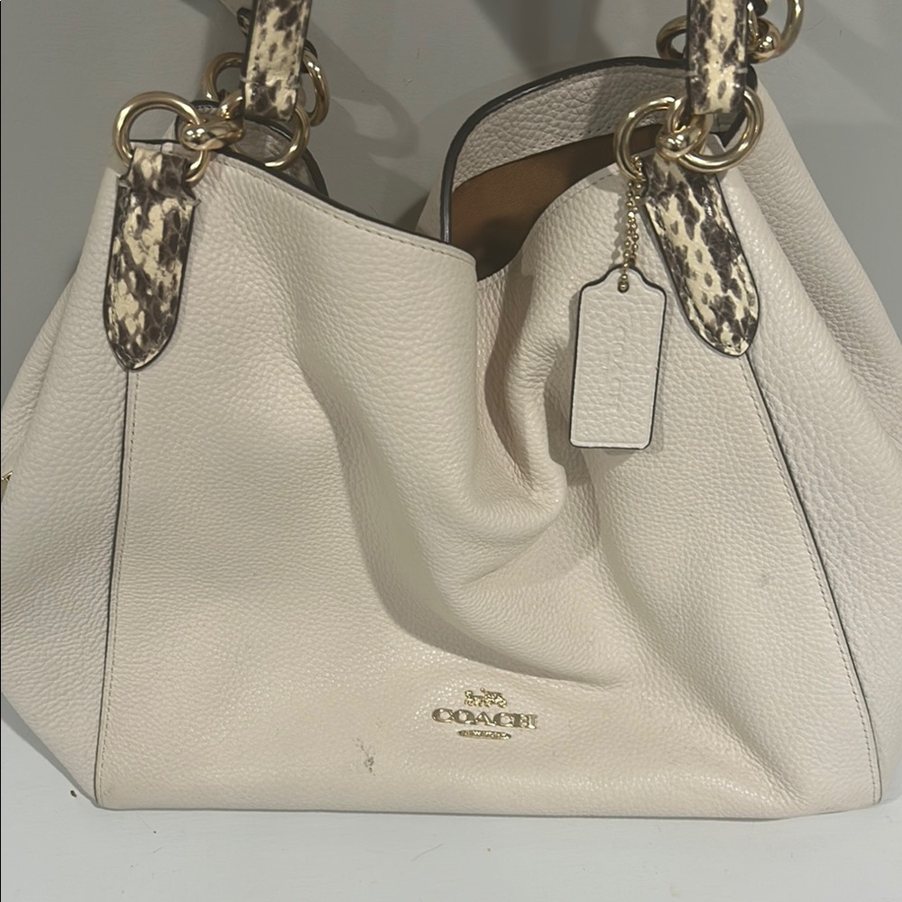 Coach Cream Shoulder Bag with Textured Leather and Metallic Handles - Picture 7 of 8